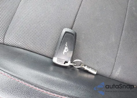 2020 Ford Mustang Gt Premium Fastback z USA, uszkodzony, nr VIN 1FA6P8CF8L5145904